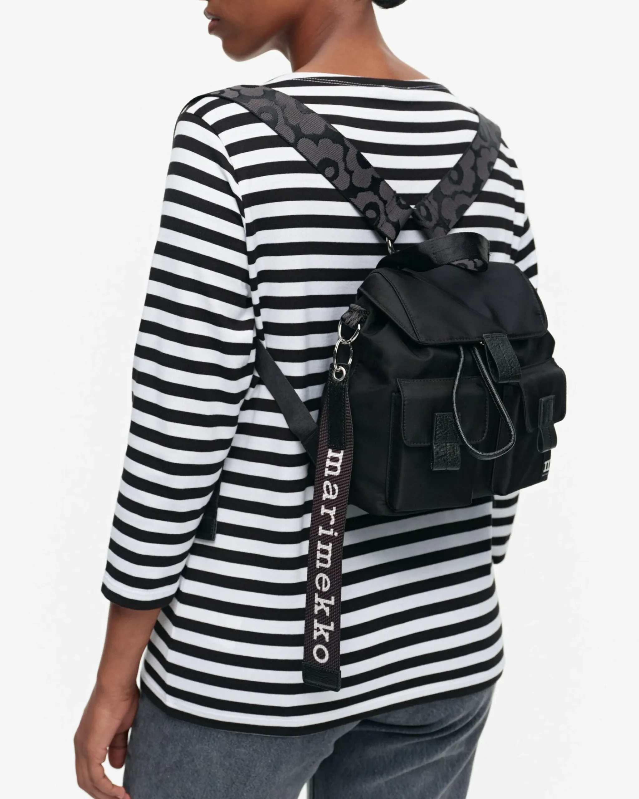 Everything Backpack S Solid Reppu