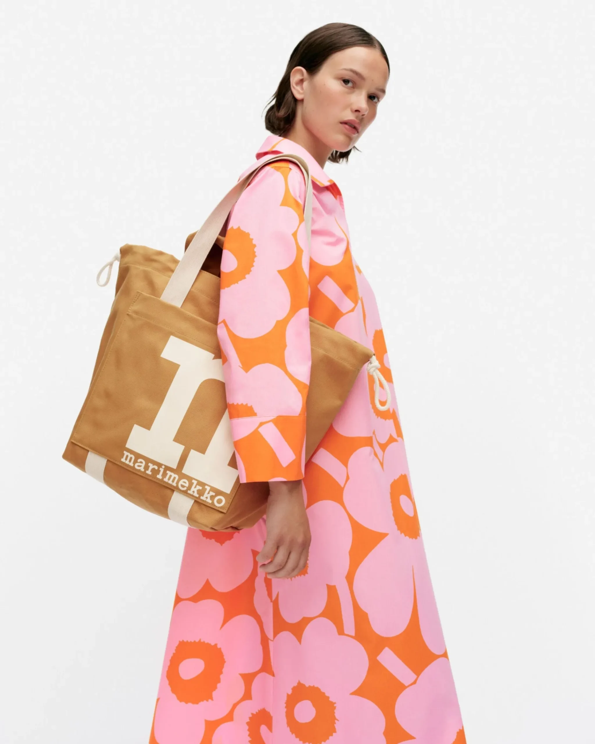 Mono City Tote Solid Olkalaukku